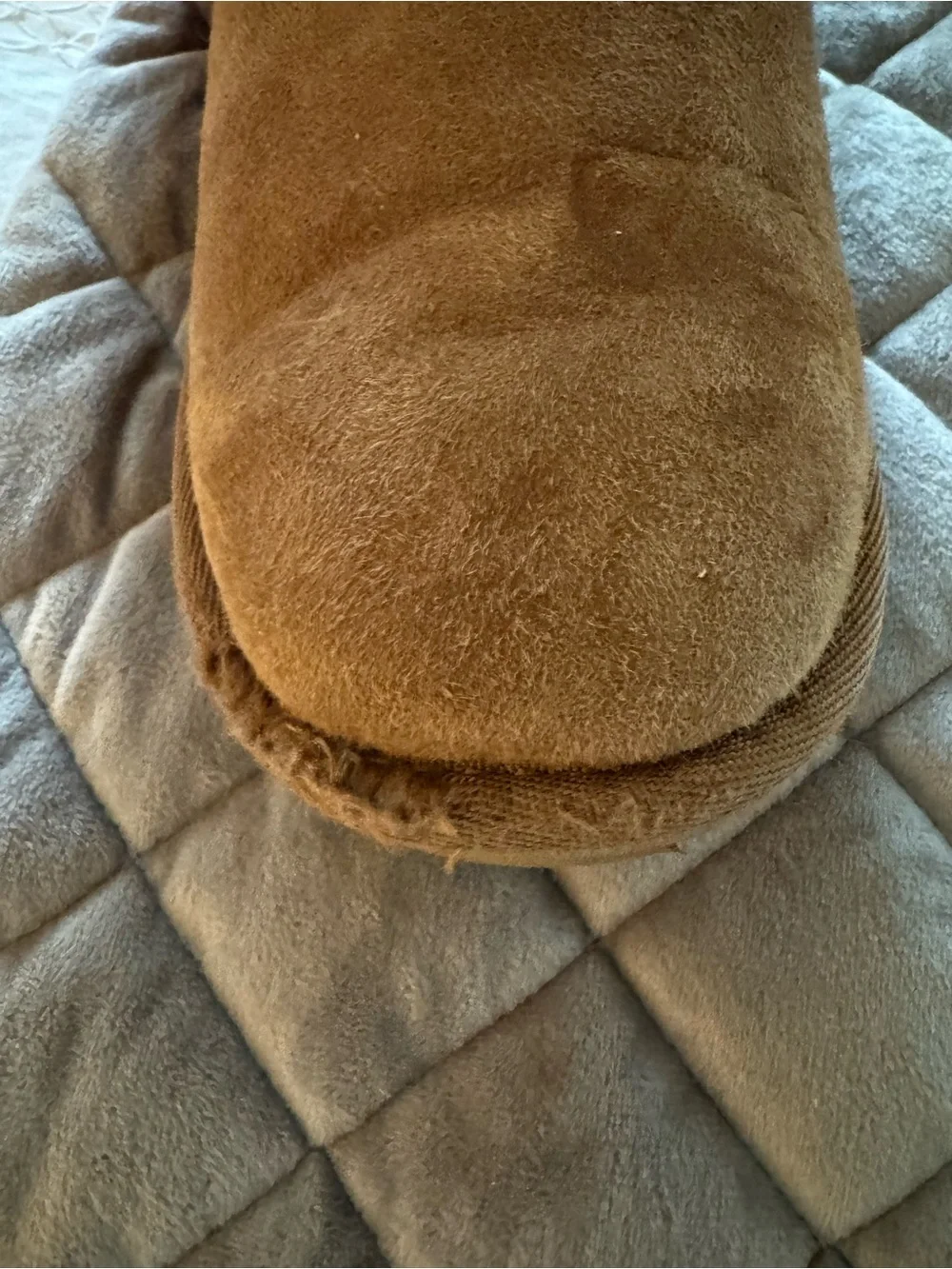 UGG Kids Chestnut Shearling-Lined Booties